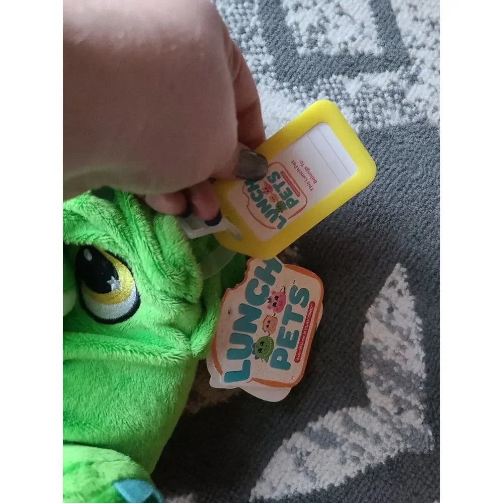 NWT Lunch Pets Munchosaur Green Monster Plush Insulated Lunch‎ Box Bag
